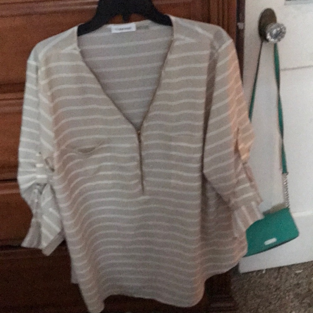 Nude striped shirt